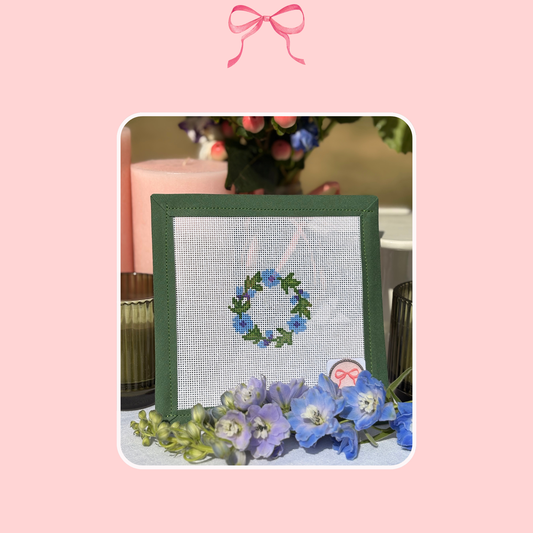 Cornflower Wreath on 18 Mesh