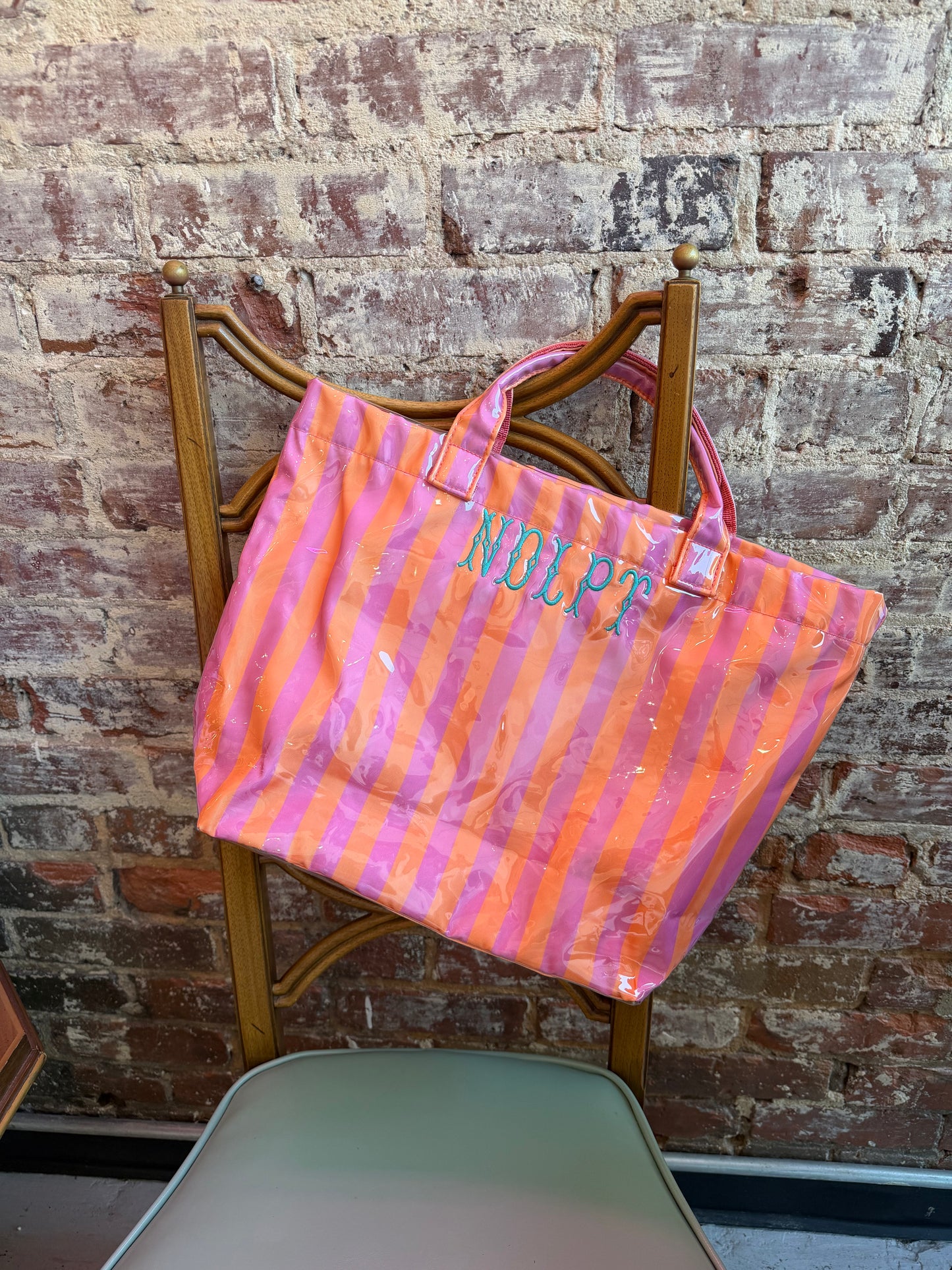 Thread n Table Travel Tote