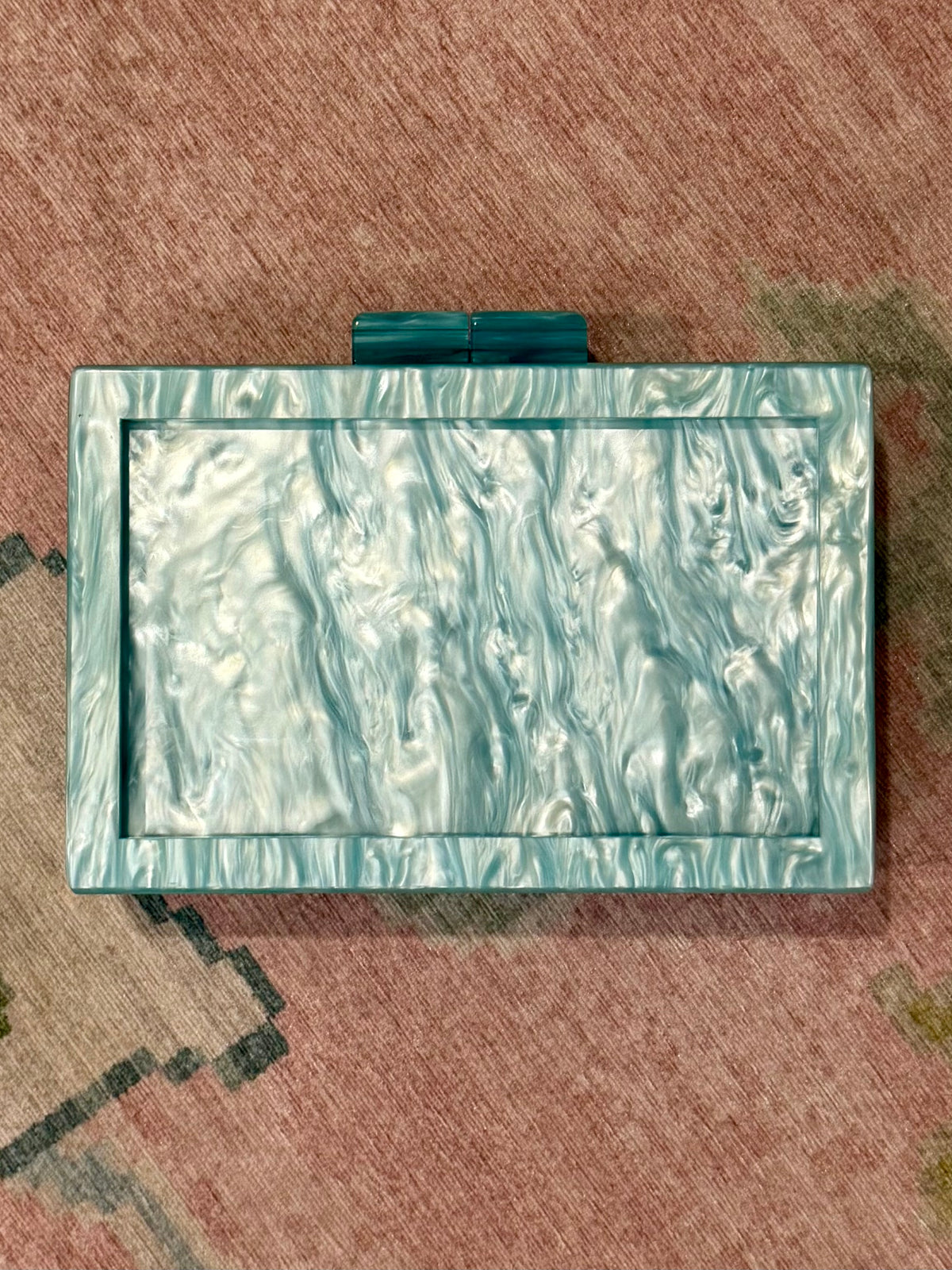 Self-Finishing Acrylic Clutch