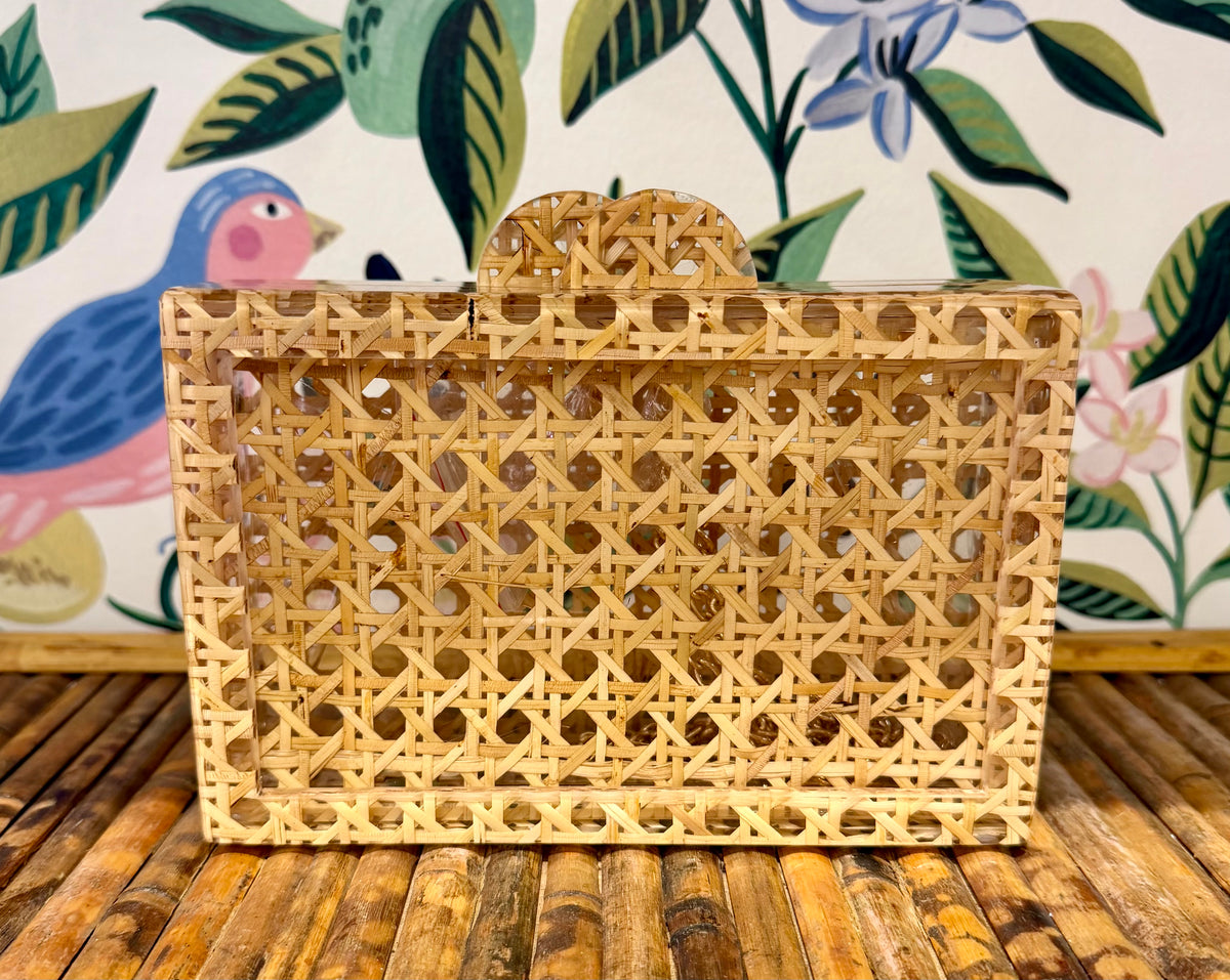 Self-Finishing Acrylic Clutch