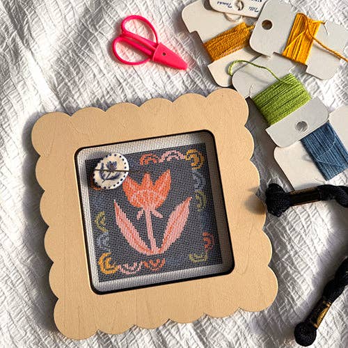 Scallop Square Medium Needlepoint Stretcher Frame