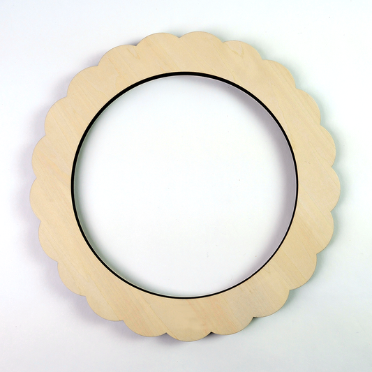 Scallop 11" Round Needlepoint Frame