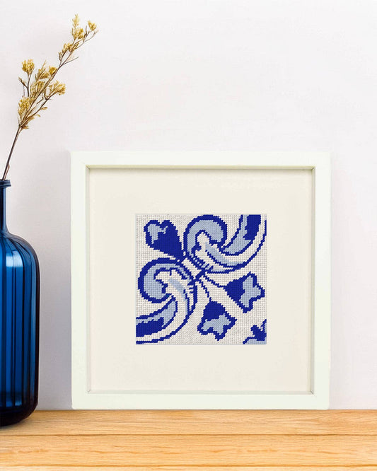Portuguese Tile Needlepoint Kit: Ribeira